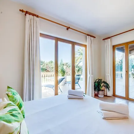 Holiday home Elegant With Garden *