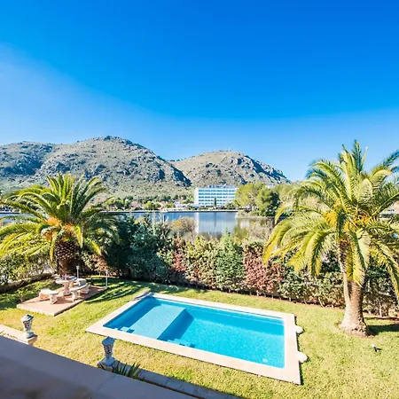 Elegant With Garden Holiday home *